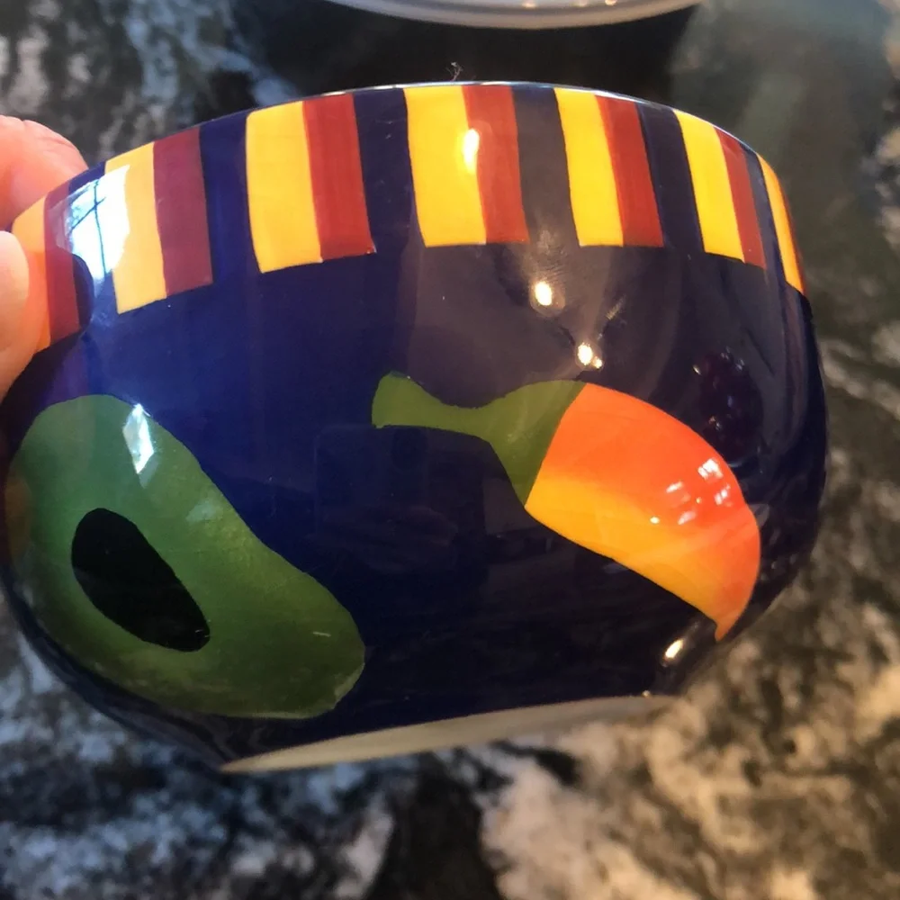 Crate & Barrel Cobalt Caliente Fiesta salsa/ Guacamole bowl